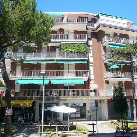 Residence Oceanico Lignano Sabbiadoro Exterior foto